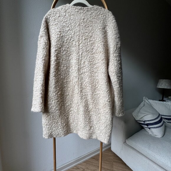 Cozy Fuzzy Cardigan from H&M | Soft, Stylish & Perfect for Fall - Picture 6 of 6